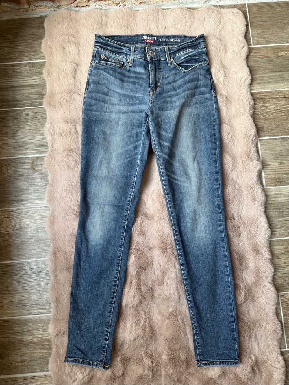 Levi’s Denizen Modern Skinny Jeans, size 4 - Picture 3 of 10
